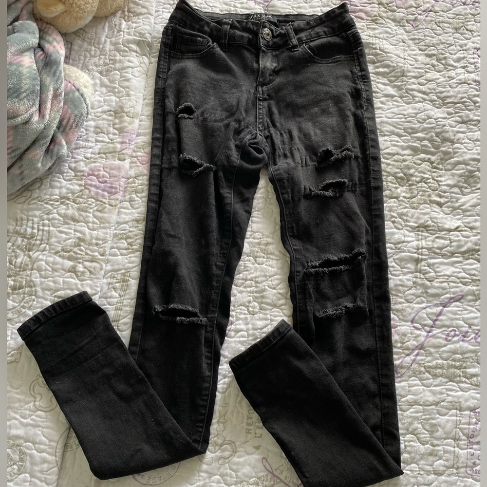 Black ripped jeans